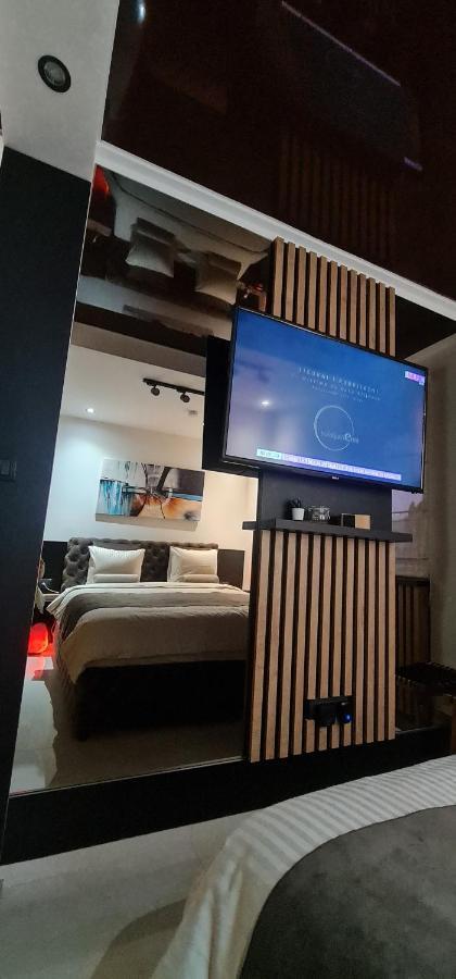 Design Apartment Platinium Spa Lux 5 Star "Havana" Completely Private Wellness & Spa Free Included Sauna & Jacuzzi & Salt Wall & Fire Place & 3D Ceilings & Business Wifi & Netflix & Keyless Code Entry & Full Smart App & Secure 2 Parking Place Cuprija Ngoại thất bức ảnh