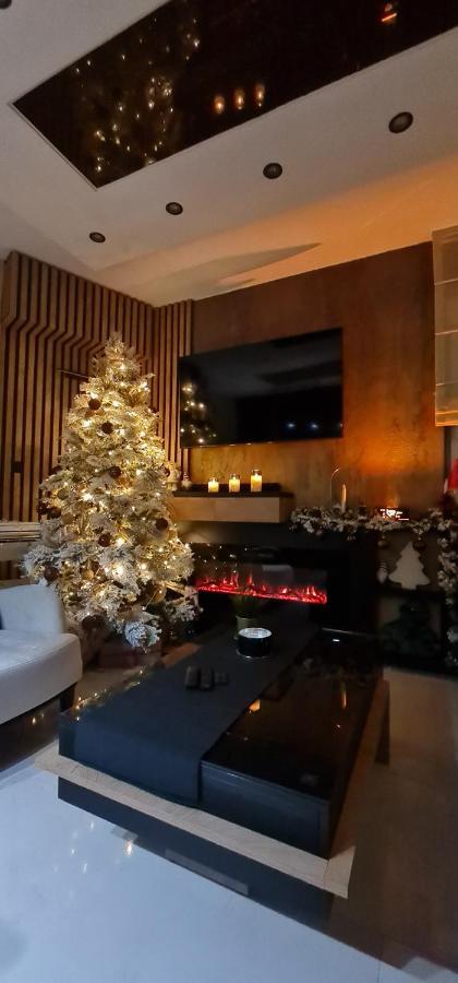 Design Apartment Platinium Spa Lux 5 Star "Havana" Completely Private Wellness & Spa Free Included Sauna & Jacuzzi & Salt Wall & Fire Place & 3D Ceilings & Business Wifi & Netflix & Keyless Code Entry & Full Smart App & Secure 2 Parking Place Cuprija Ngoại thất bức ảnh