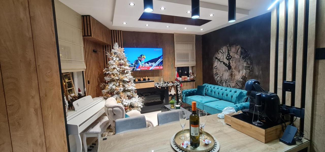 Design Apartment Platinium Spa Lux 5 Star "Havana" Completely Private Wellness & Spa Free Included Sauna & Jacuzzi & Salt Wall & Fire Place & 3D Ceilings & Business Wifi & Netflix & Keyless Code Entry & Full Smart App & Secure 2 Parking Place Cuprija Ngoại thất bức ảnh